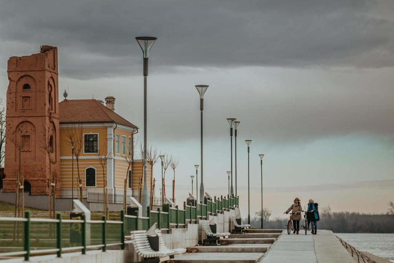 Apartman Stari Toranj Vukovar Dış mekan fotoğraf